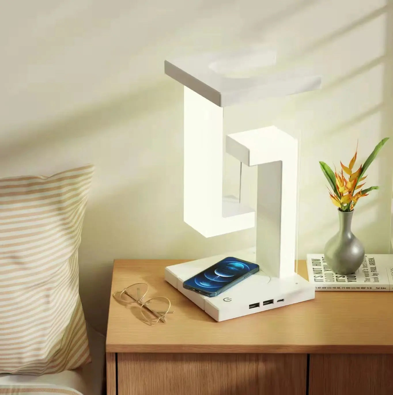Creative Smartphone Wireless Charging Suspension Table Lamp Balance Lamp Floating For Home Bedroom Kitchen Outlet Store Home